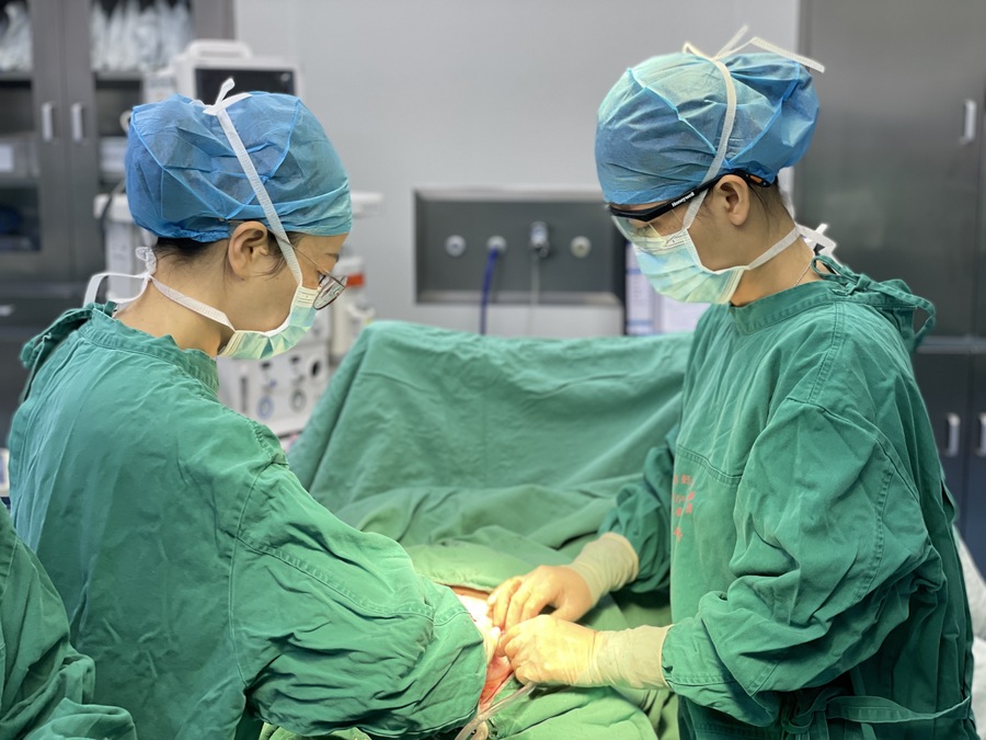 节日的坚守河池妇幼产科人的爱与责任